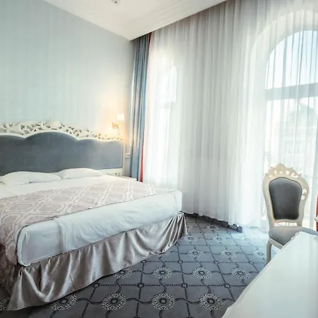 Royal Grand
