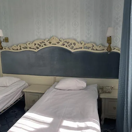 Royal Grand