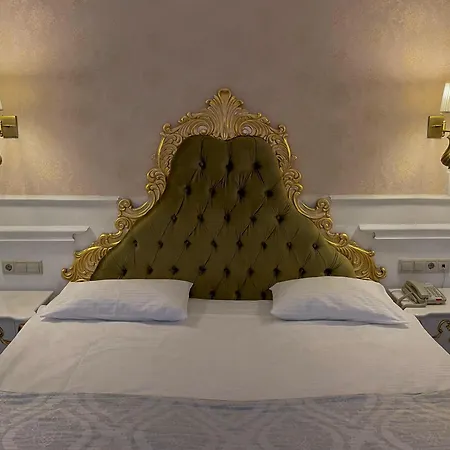 Royal Grand