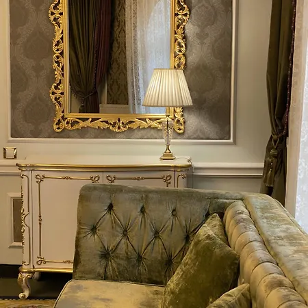 Royal Grand