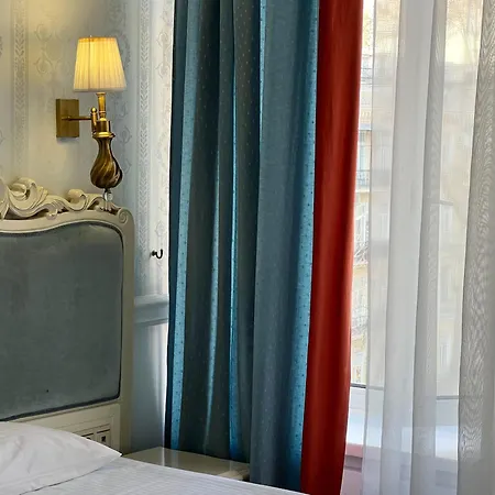 Royal Grand 3* Kyiv
