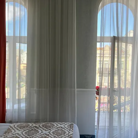 Royal Grand Hotel