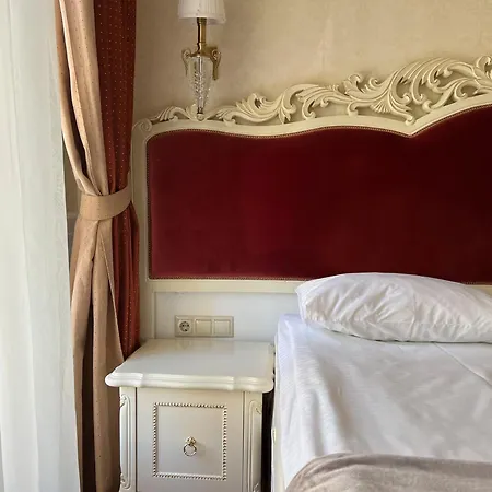 Royal Grand Hotel Kiev