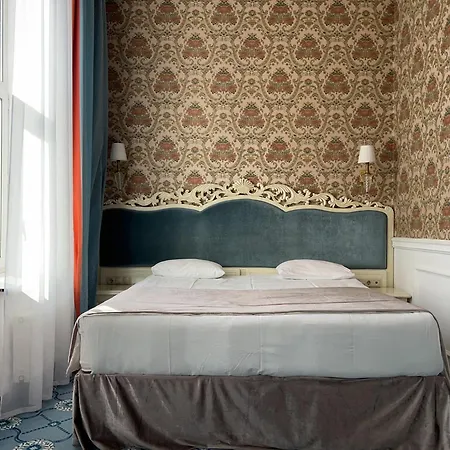 Hotel Royal Grand 3*